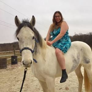 Meet your Posher, Sara